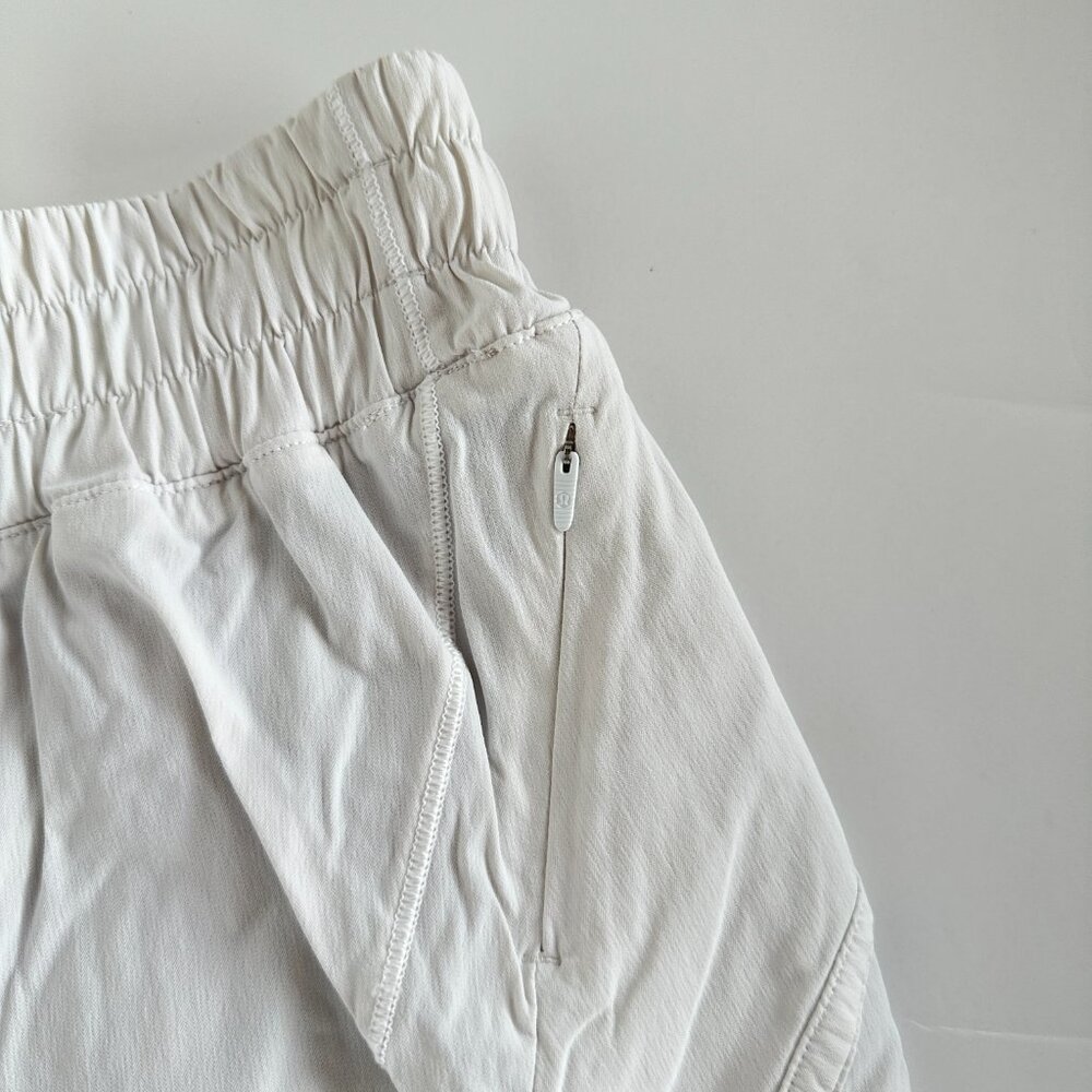 Lululemon Track That Short - Midrise 5 inch - White - Picture 9 of 11